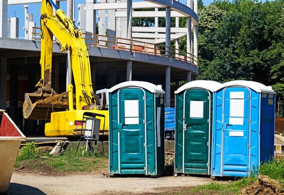 Thinking outside the cubicle - hiring a portable toilet for a construction site