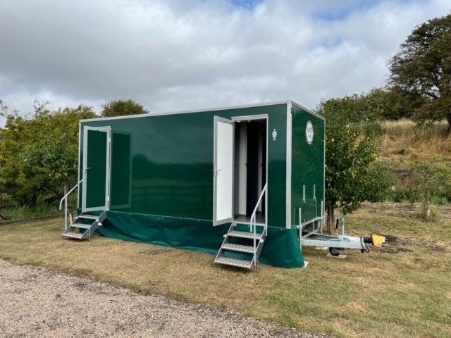Loos for hire luxury portable toilet